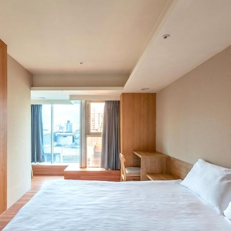 E Lim Hotel 中レキ市 エクステリア 写真