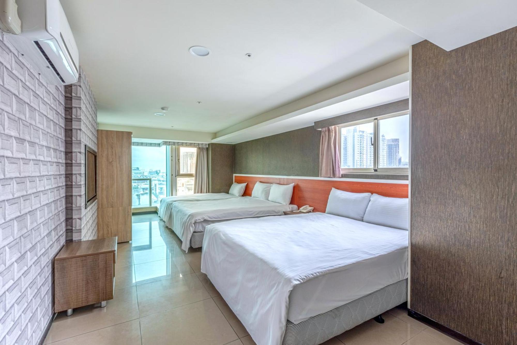 E Lim Hotel 中レキ市 部屋 写真