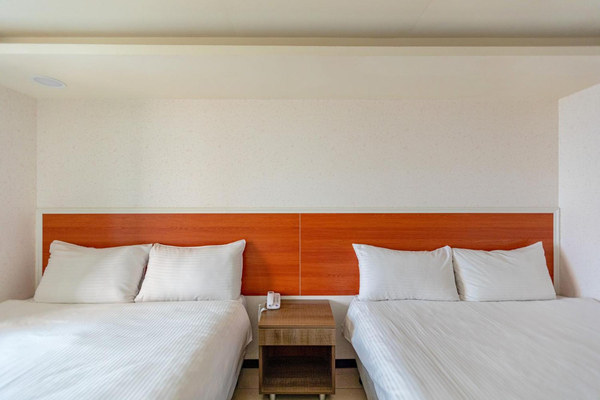 E Lim Hotel 中レキ市 エクステリア 写真