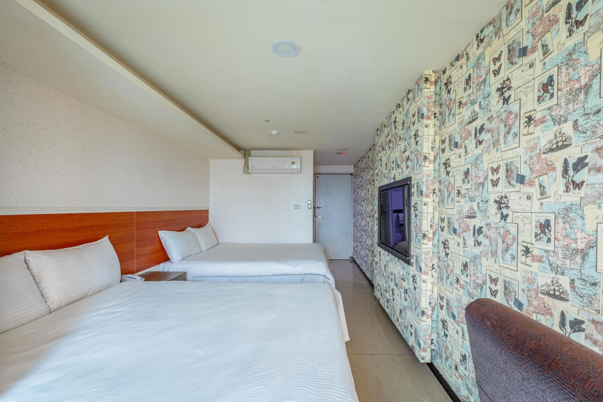 E Lim Hotel 中レキ市 部屋 写真