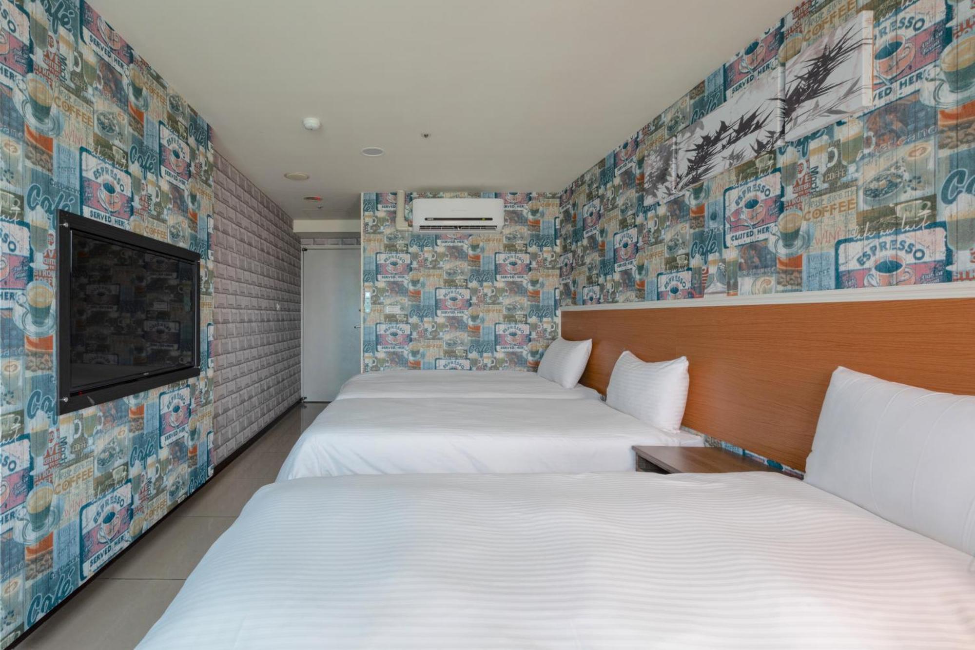E Lim Hotel 中レキ市 部屋 写真