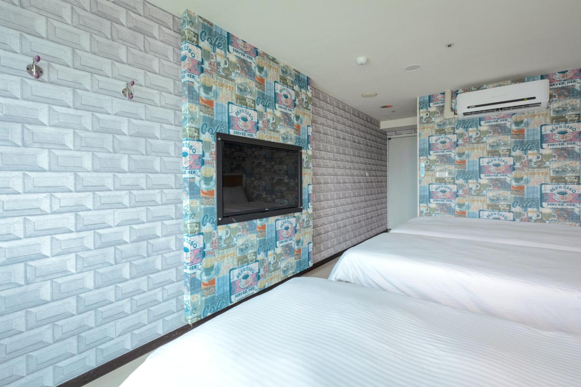 E Lim Hotel 中レキ市 部屋 写真