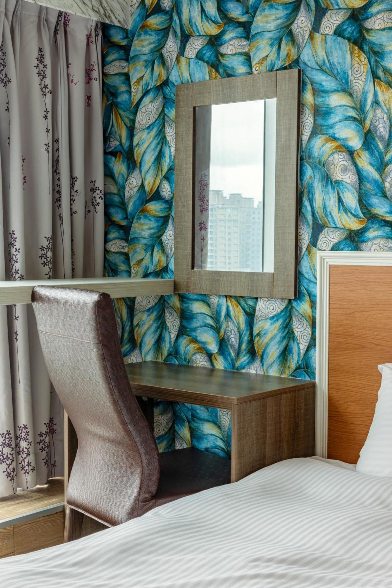 E Lim Hotel 中レキ市 部屋 写真